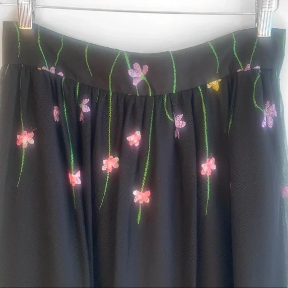 Black Tulle Maxi Skirt with embroidered floral border Vintage 90s balletcore - Picture 5 of 8